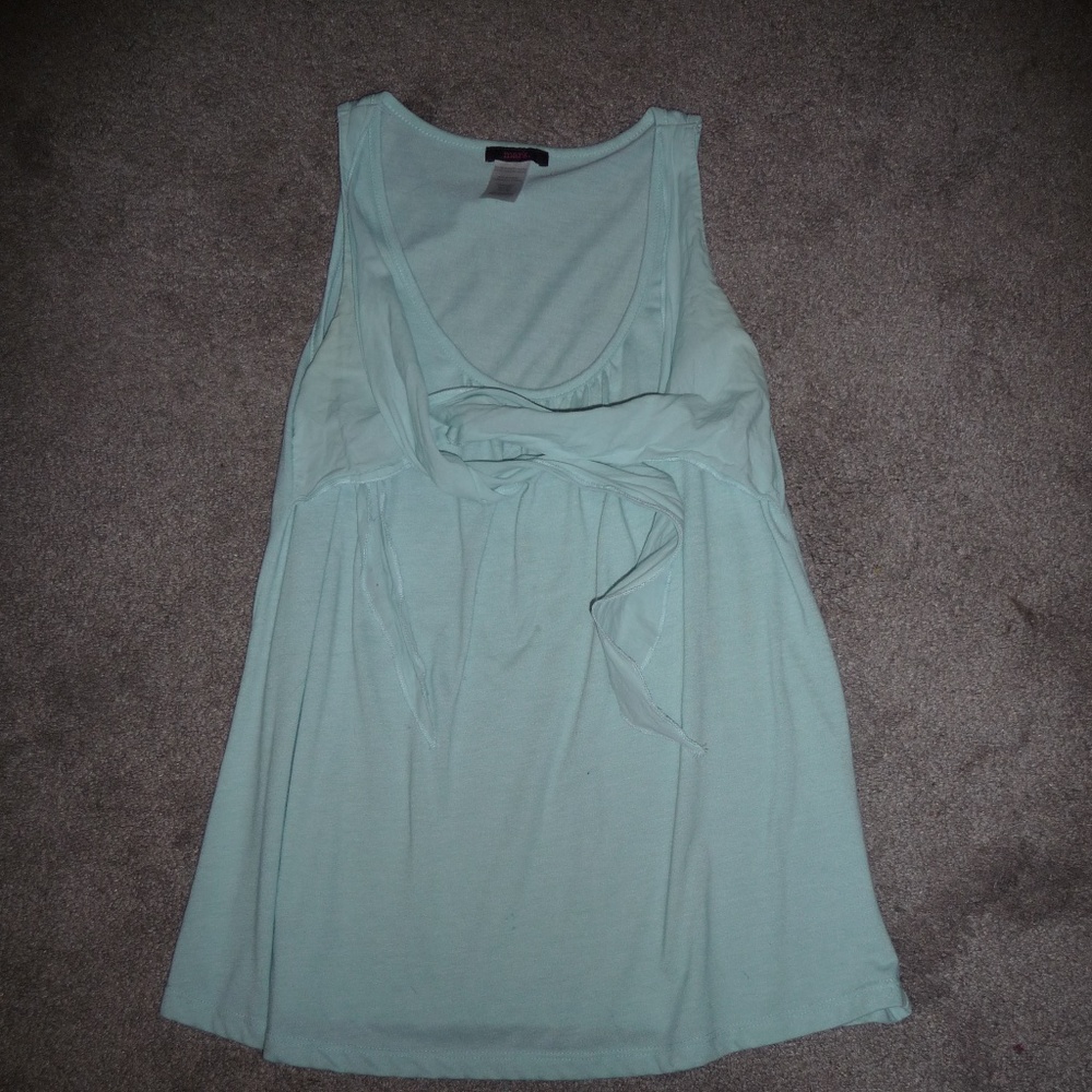 Tank top with tie